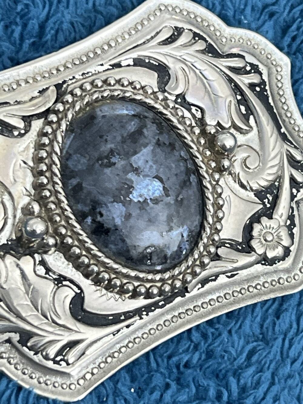 Vintage Western Silver Tone Scalloped Belt Buckle